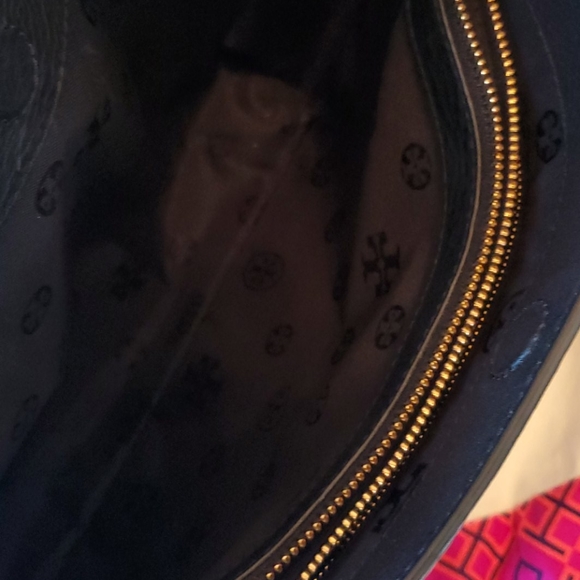 Tory Burch Small Britten Slouchy Tote - Black - Picture 7 of 11